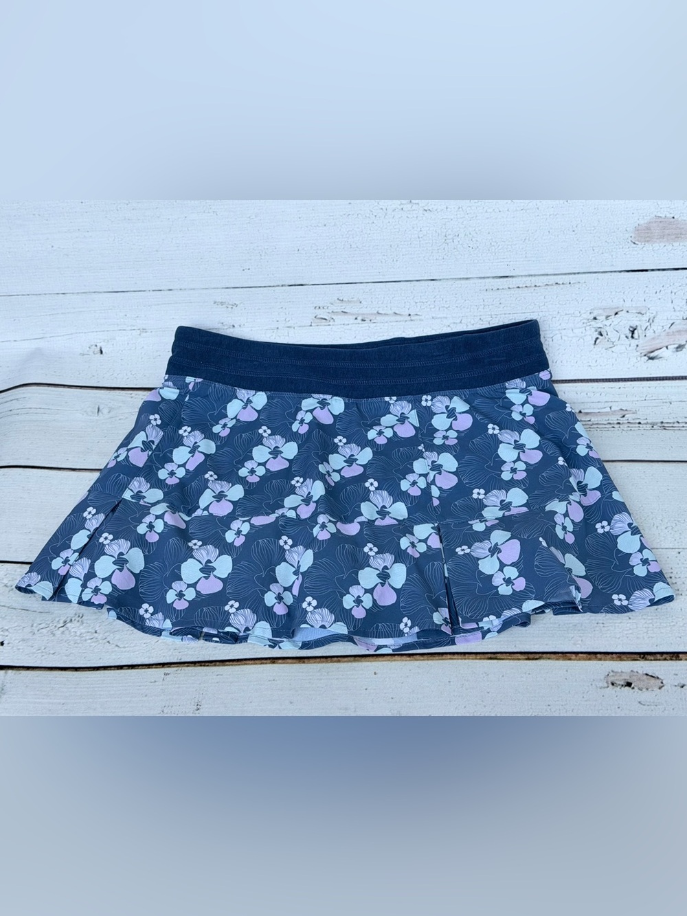 tasc Performance Women's Printed Rhythm Tennis Skort - Size XS